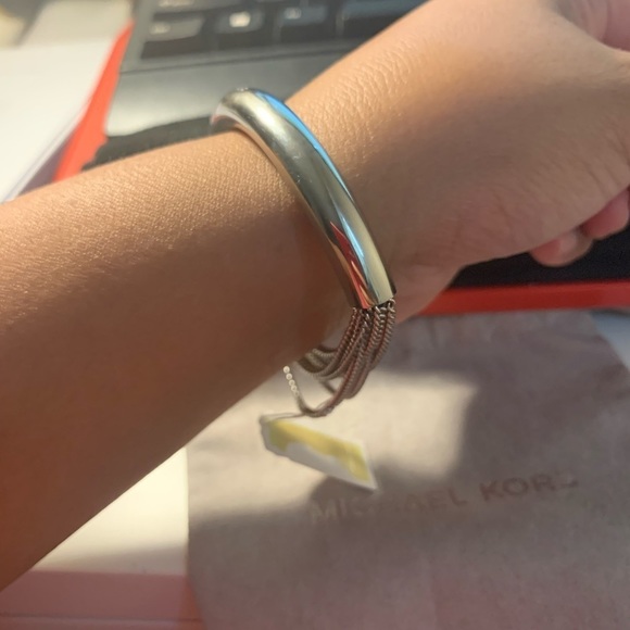 MICHAEL Kors Silver-tone Draped Chain Bangle / Bracelet - Picture 4 of 4